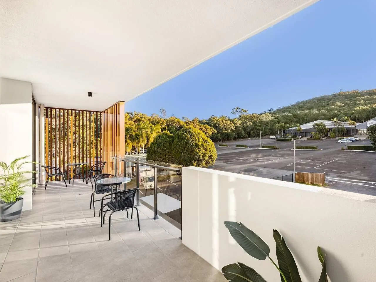 Stunning Mount View Modern Apartment Mtgravatt Cbd Brisbane